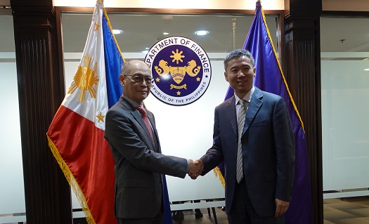 MCDF CEO and Philippines Finance Secretary Discuss Cooperation